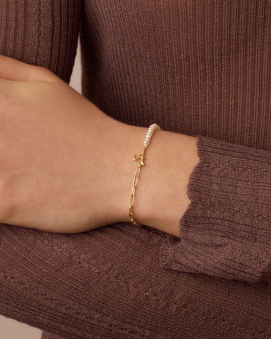 Lou Pearl Alphabet Bracelet || option::18K Gold Plated, A