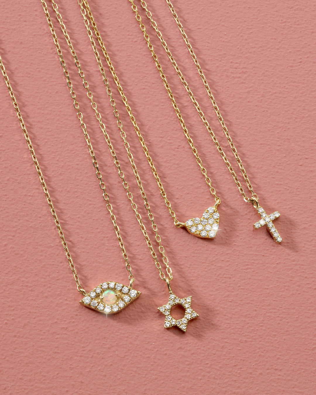 Diamond Pavé Mini Heart Necklace