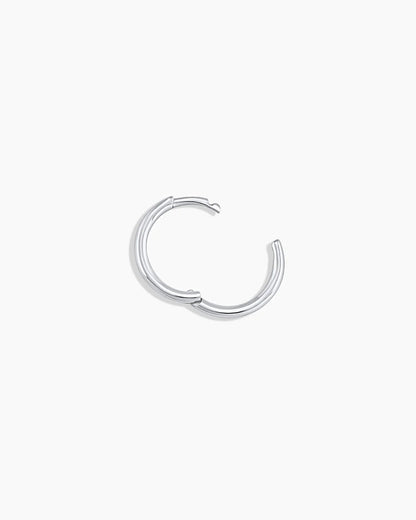 14k White Gold Classic Single Huggie