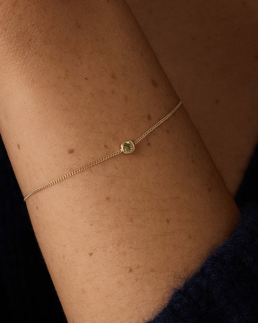 14K Gold Wilder Birthstone Bracelet || option::14K Solid Gold, Peridot - August