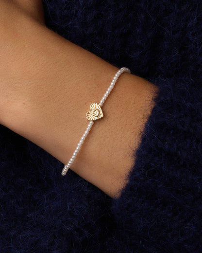 Pearl Vintage Heart Alphabet Bracelet || option::18K Gold Plated, D