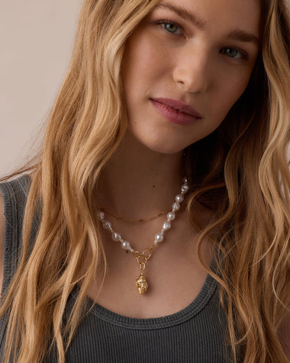 Gold Tulip Shell Charm Necklace || option::18K Gold Plated