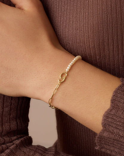 Lou Pearl Alphabet Bracelet || option::18K Gold Plated, G